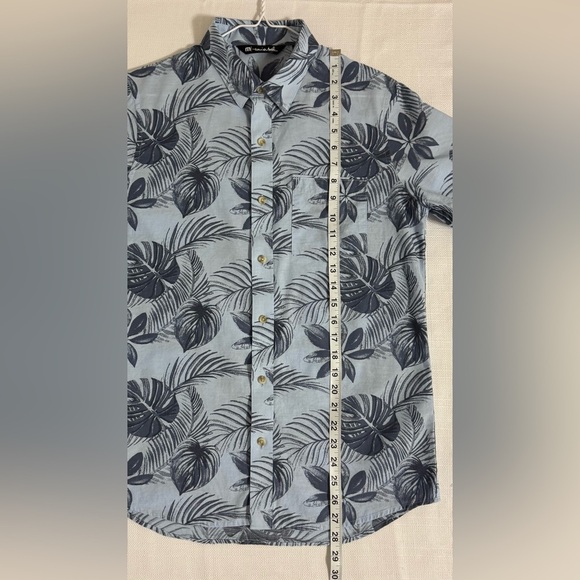 Travis Mathew Hawaiian Shirt Men’s Short Sleeve Button Up Blue Tropical Small - Picture 6 of 9